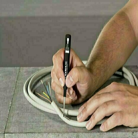 Lyra - marking pen | Black